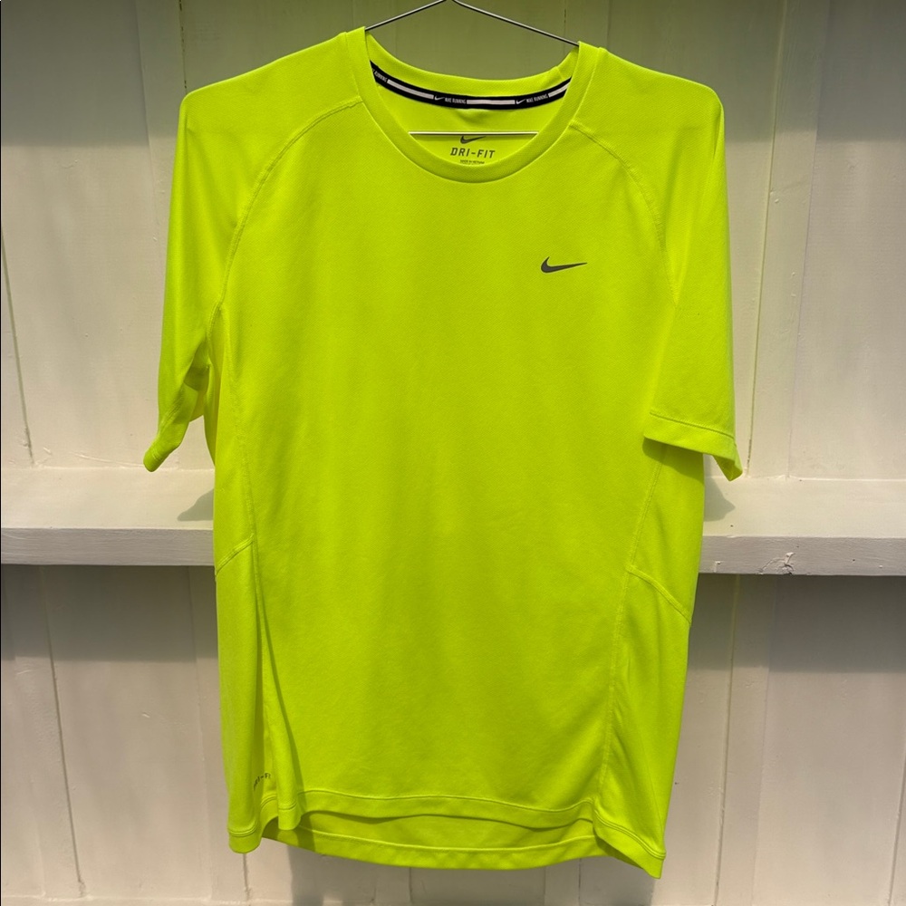 Nike Dri-FIT Running Shirt Volt. Size Medium. NWOT